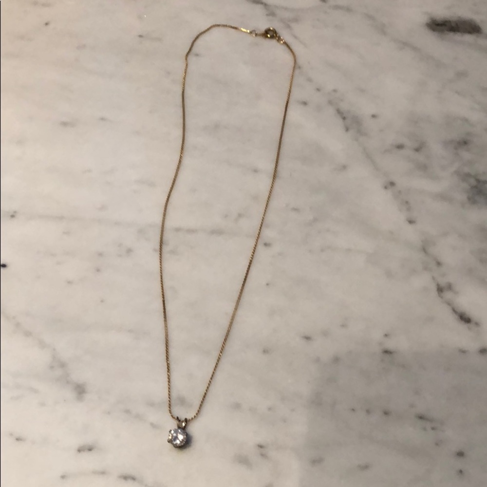 Diamond pendant necklace